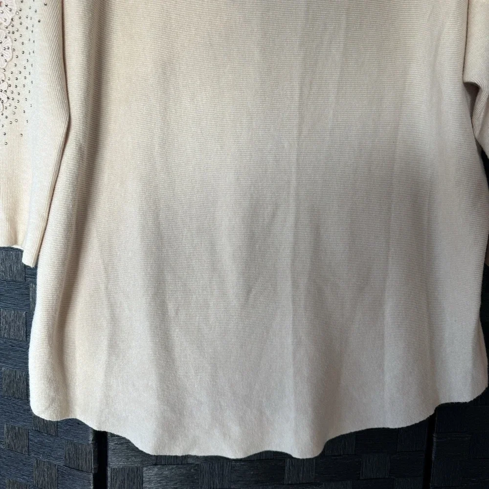 Siren Lily Women's Sweater Size 1X Beige Pullover Beaded Crochet